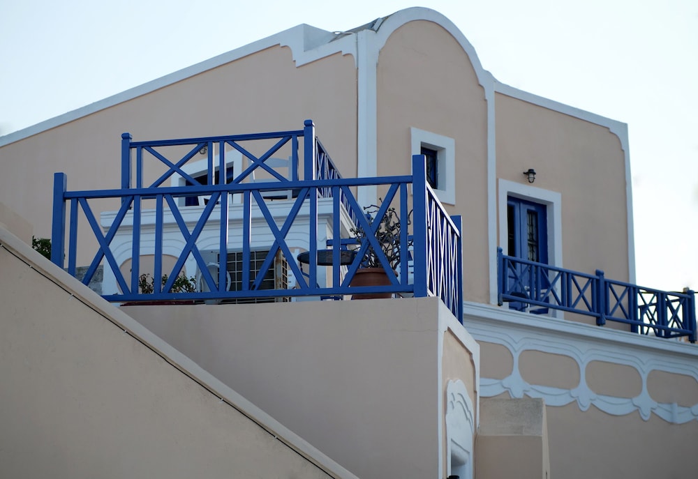 KYKLADONISIA 4/79