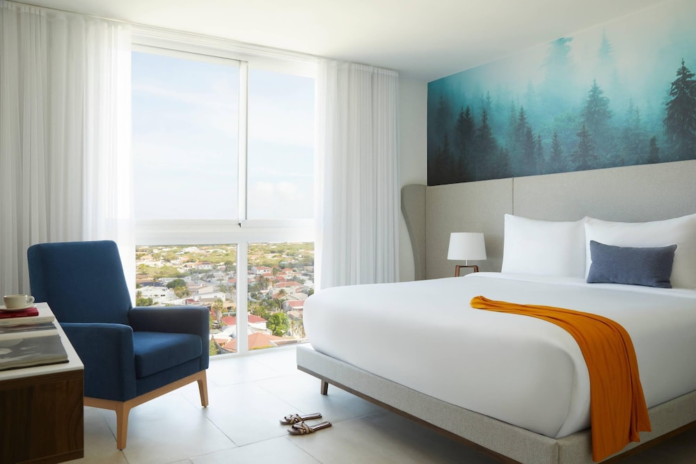SUITE, 2 KING AND TWIN BEDS, ISLAND VIEW