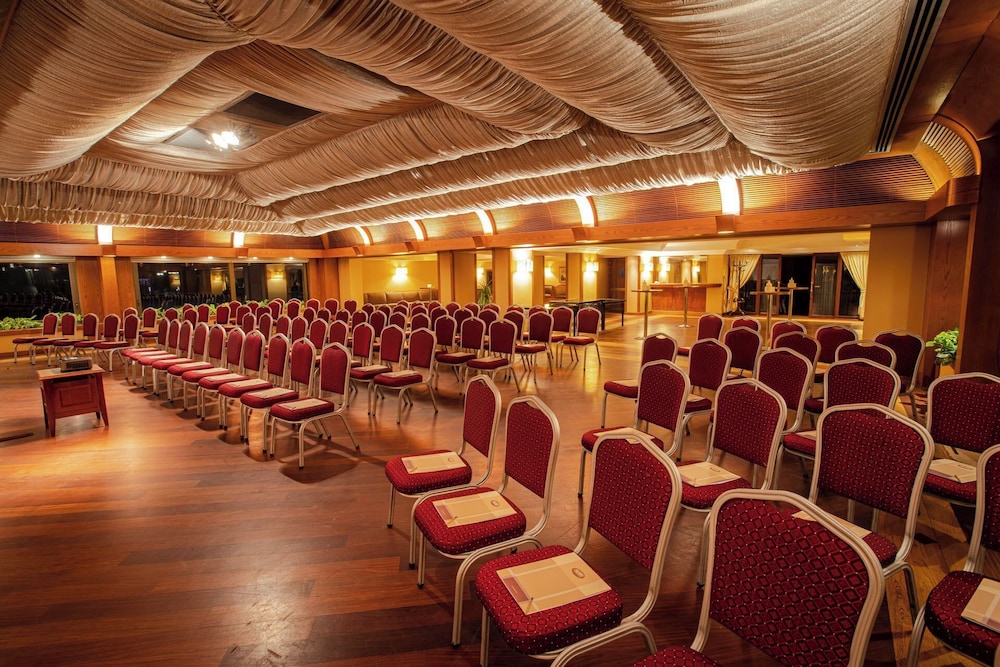 Buyukhanli Park Hotel And Residence 23/50