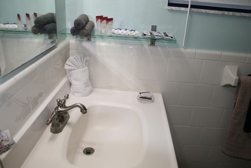 Royal North Beach All Suites 57/57