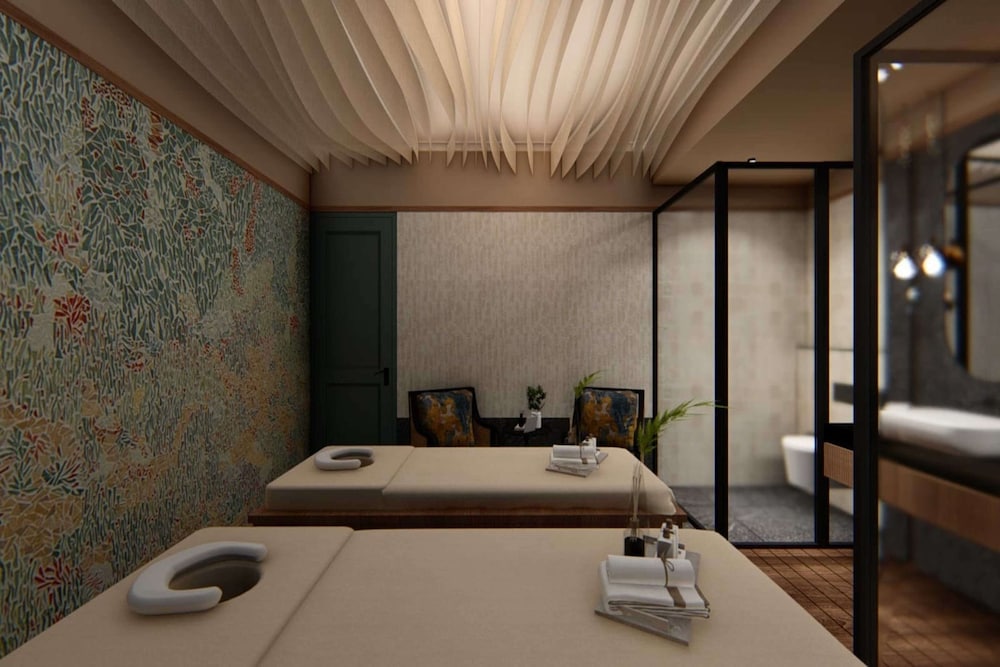 Gift City Club, a member of Radisson Individuals 17/46