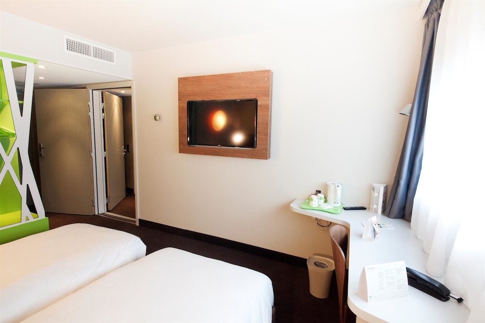 ibis Clermont Ferrand Centre Stade 24/79