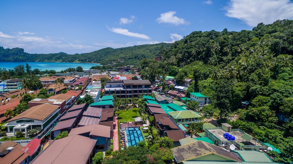 Chaokoh Phiphi Hotel Resort 40/50