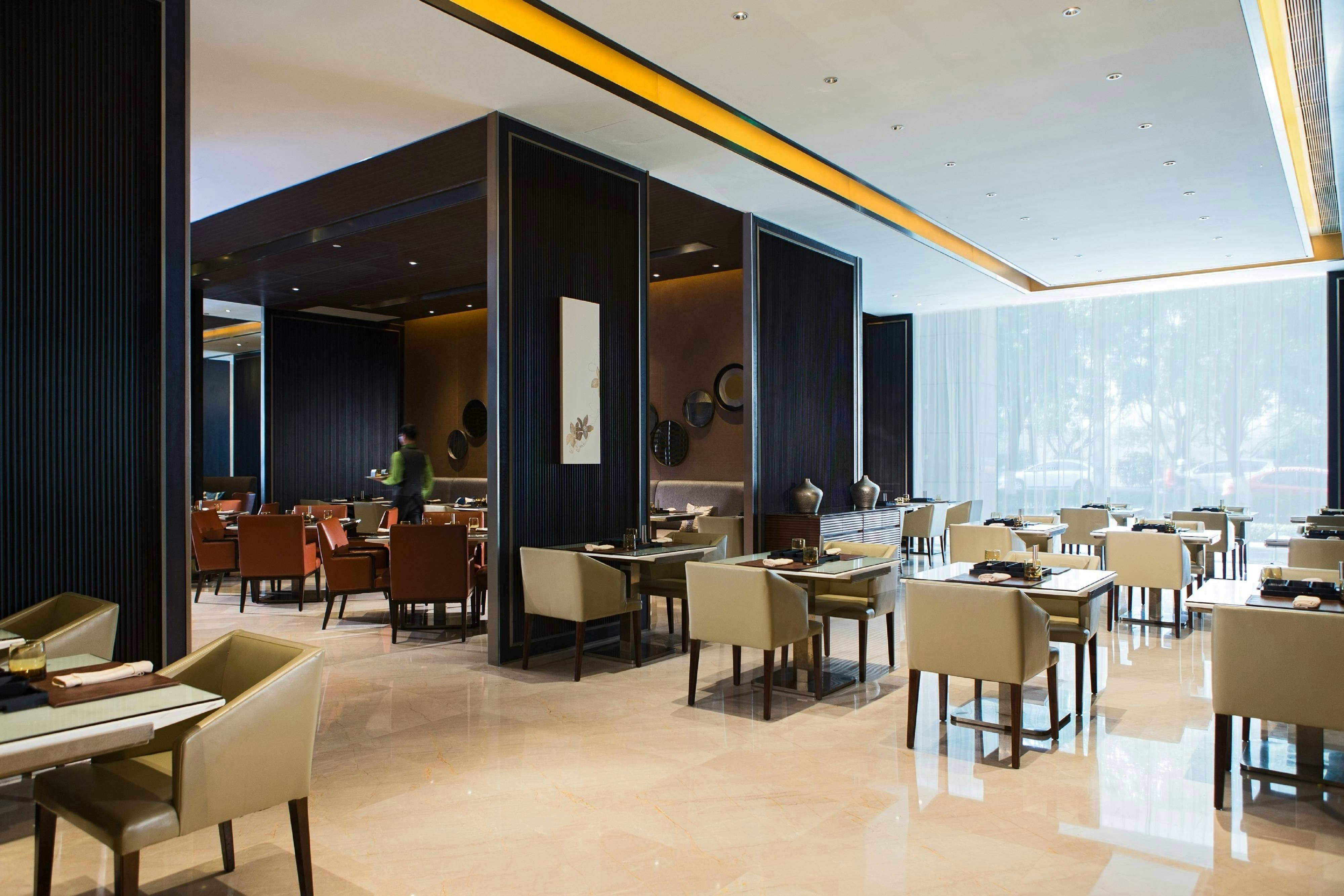 Renaissance Suzhou Hotel 46/56