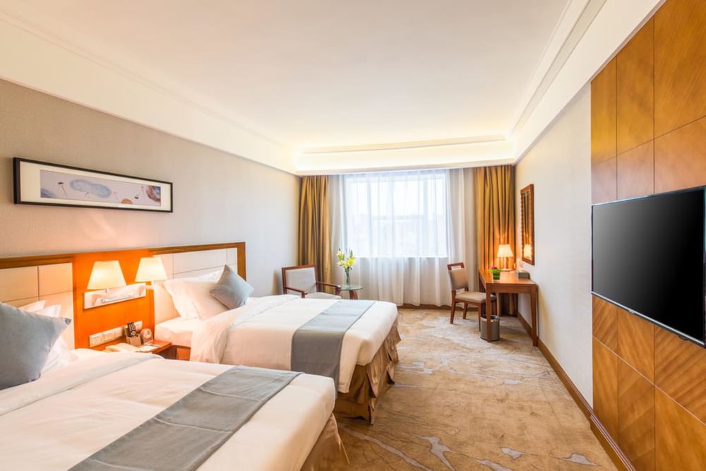 Wanyue Grand Skylight Hotel Shenzhen 12/50