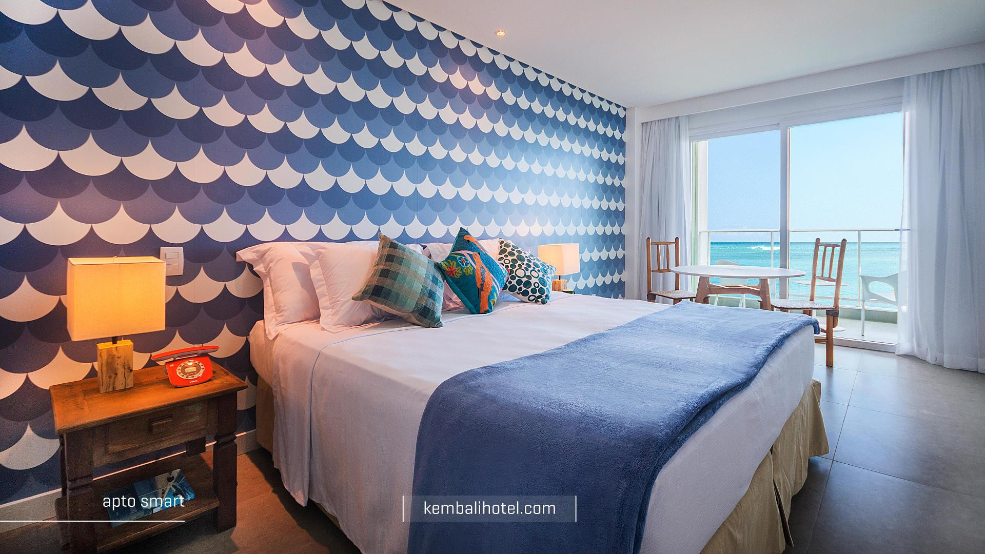 Standard, Sea View