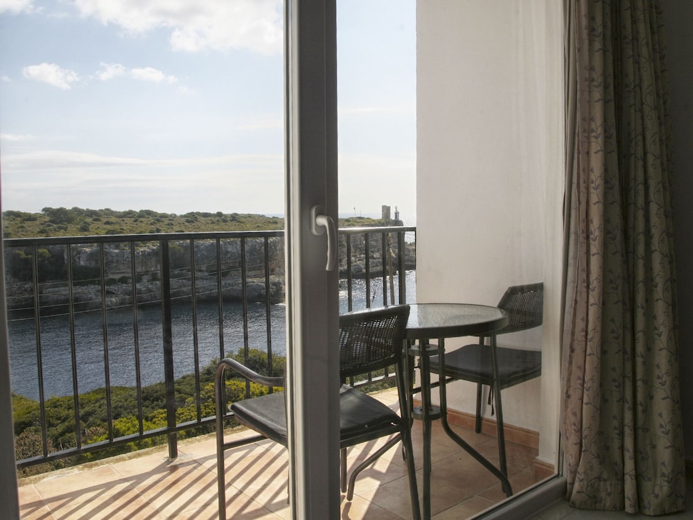 Hotel Rocamar 50/53