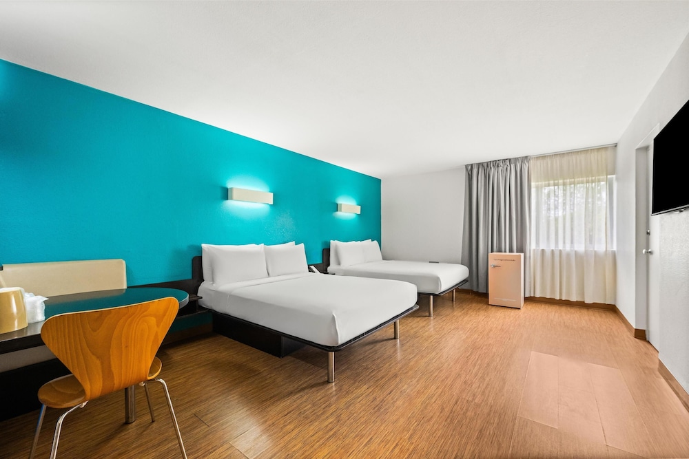 Signature Inn Miami 39/60