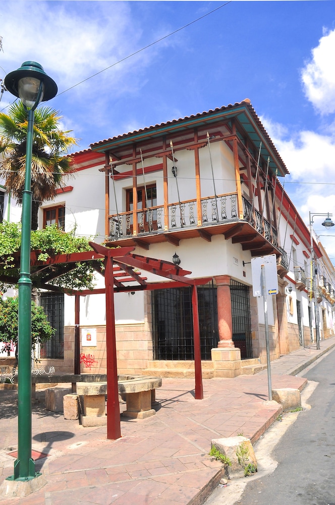 Hotel Monasterio 2/50