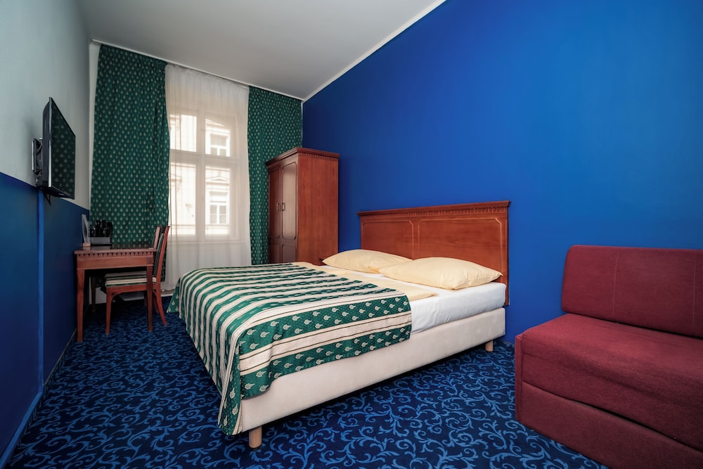 Hotel Czechia 13/48