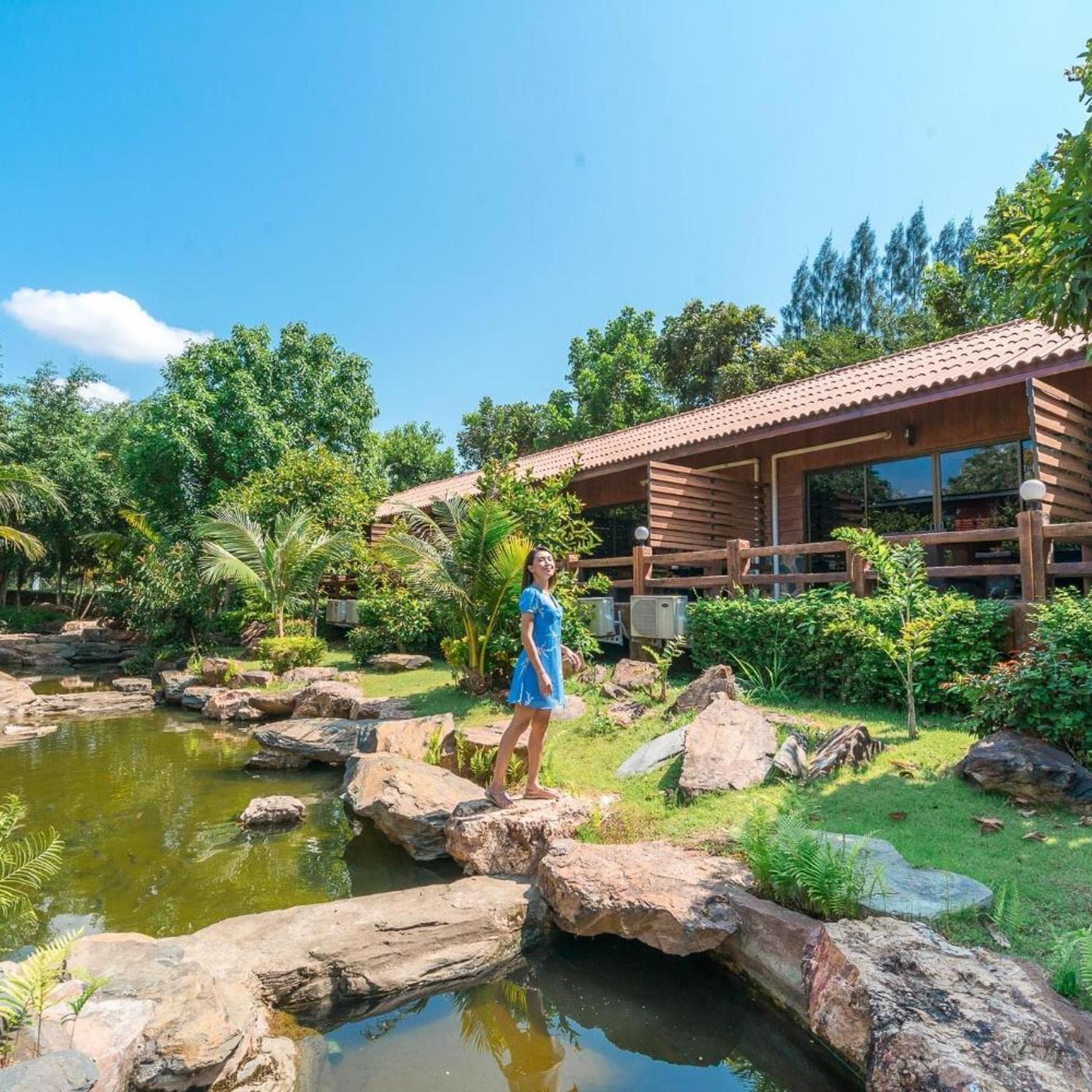 The Canal Garden Resort 57/60