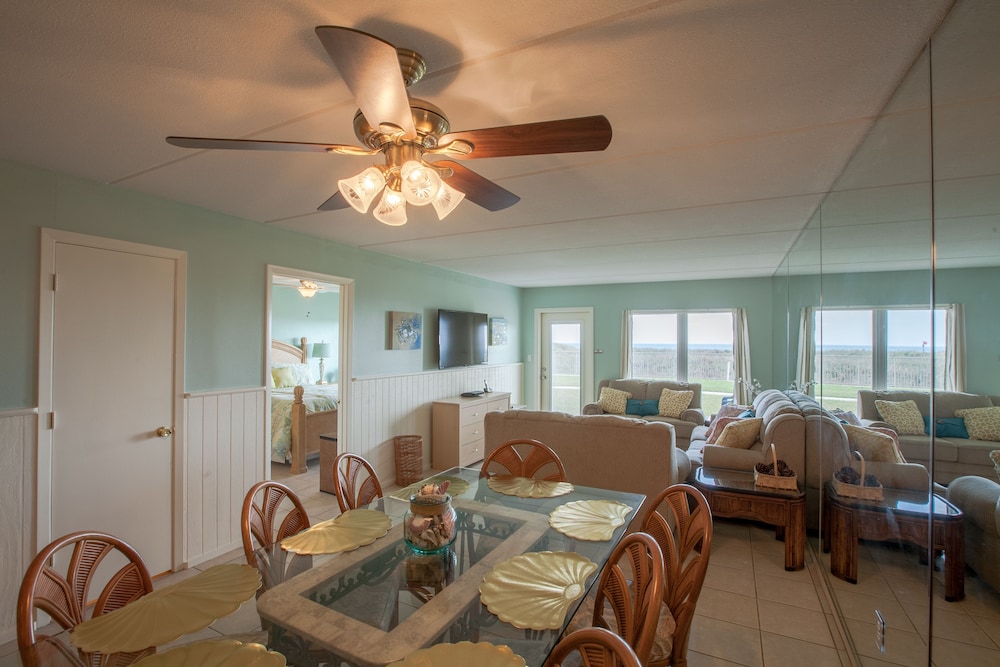 Edgewater By South Padre Condo Rentals 16/26