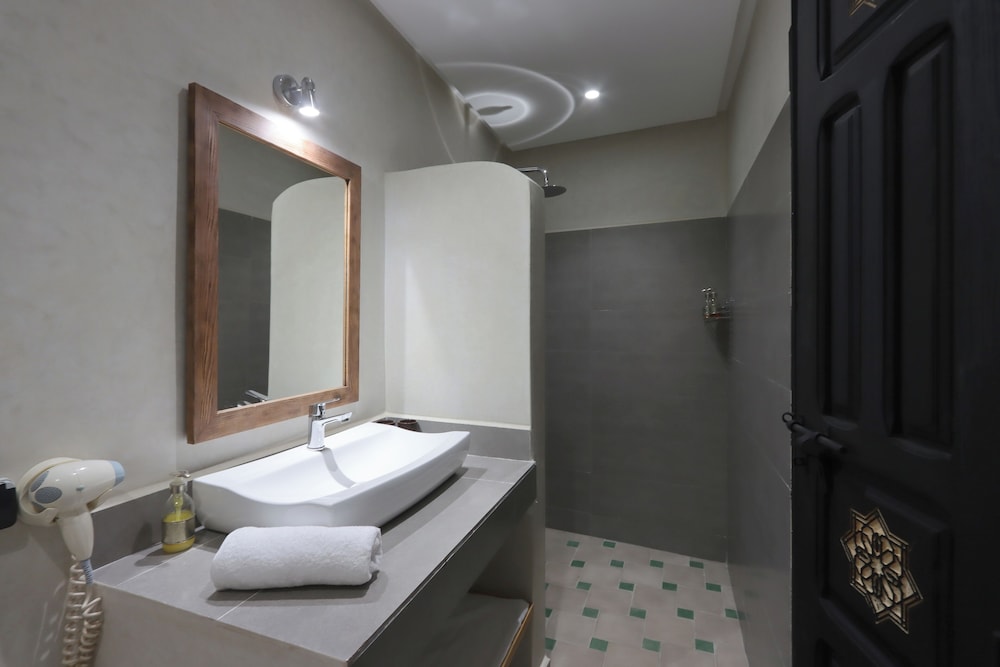 Riad Namla 31/31