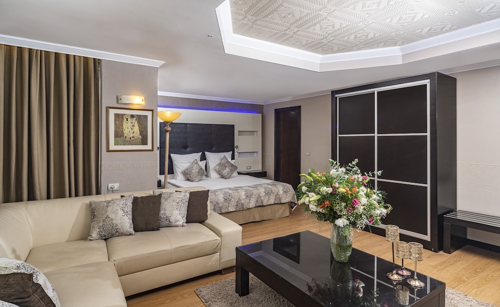 Barcelo Ankara Altinel 27/48