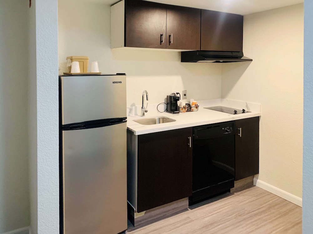 Sonesta Essential NW Houston 5/61