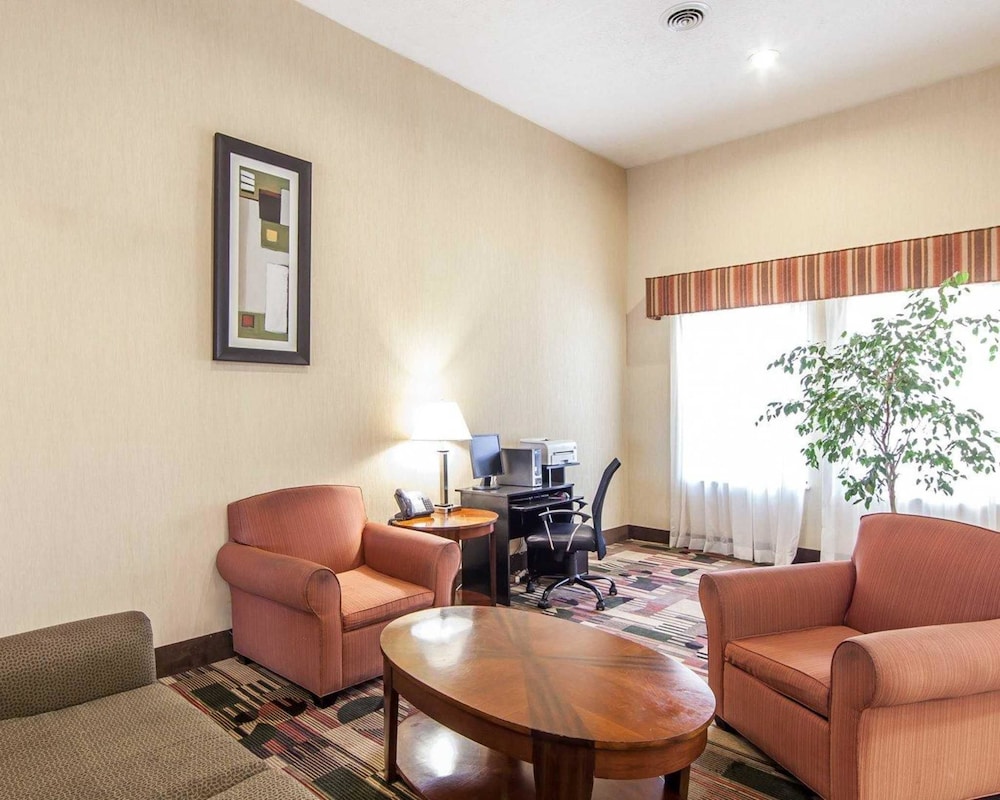 Quality Inn & Suites Portsmouth OH 24/32