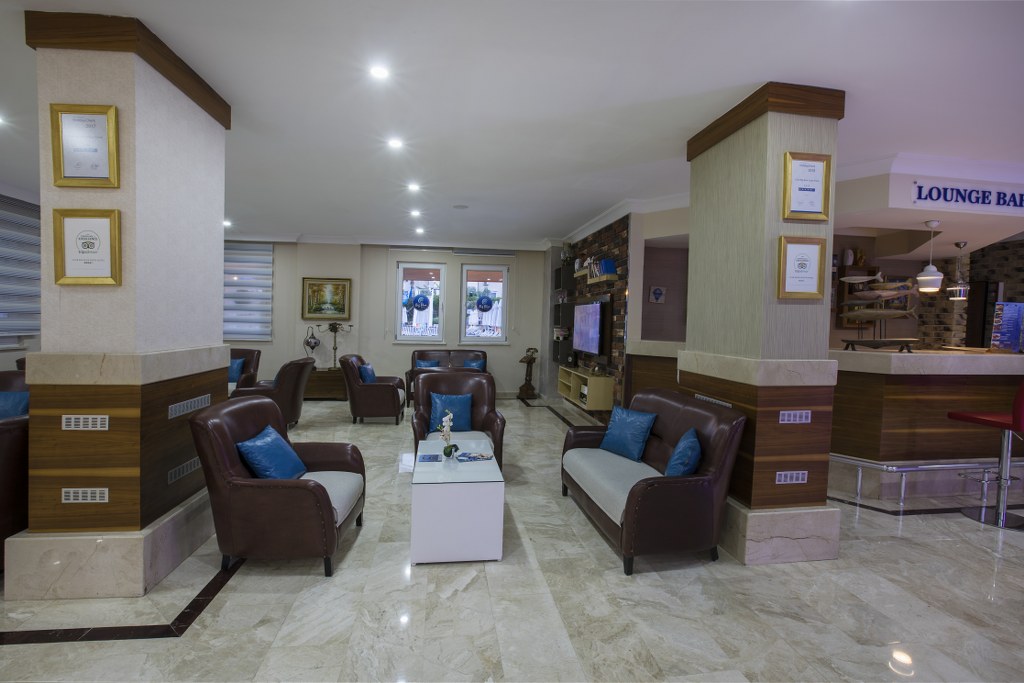 Club Big Blue Suite Hotel 33/50