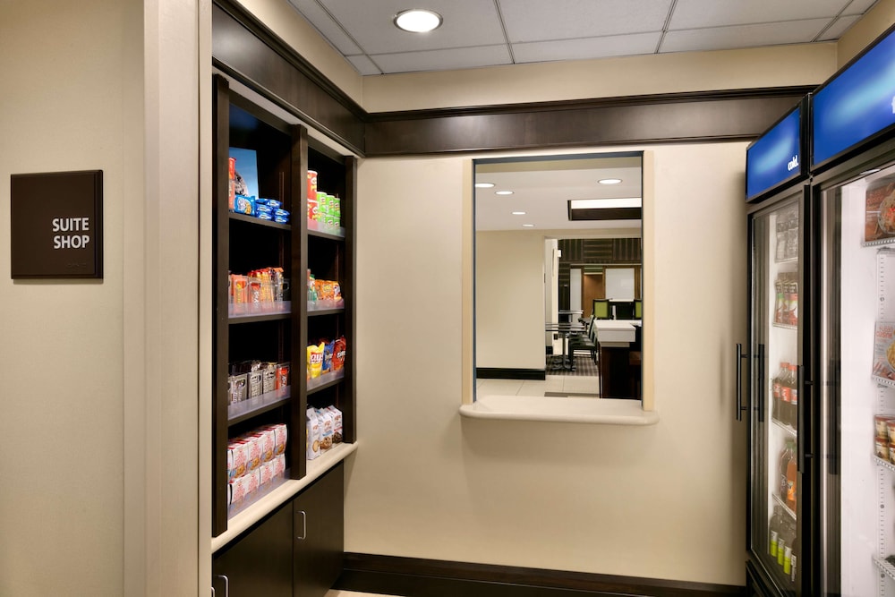 Hampton Inn & Suites Mahwah 24/60