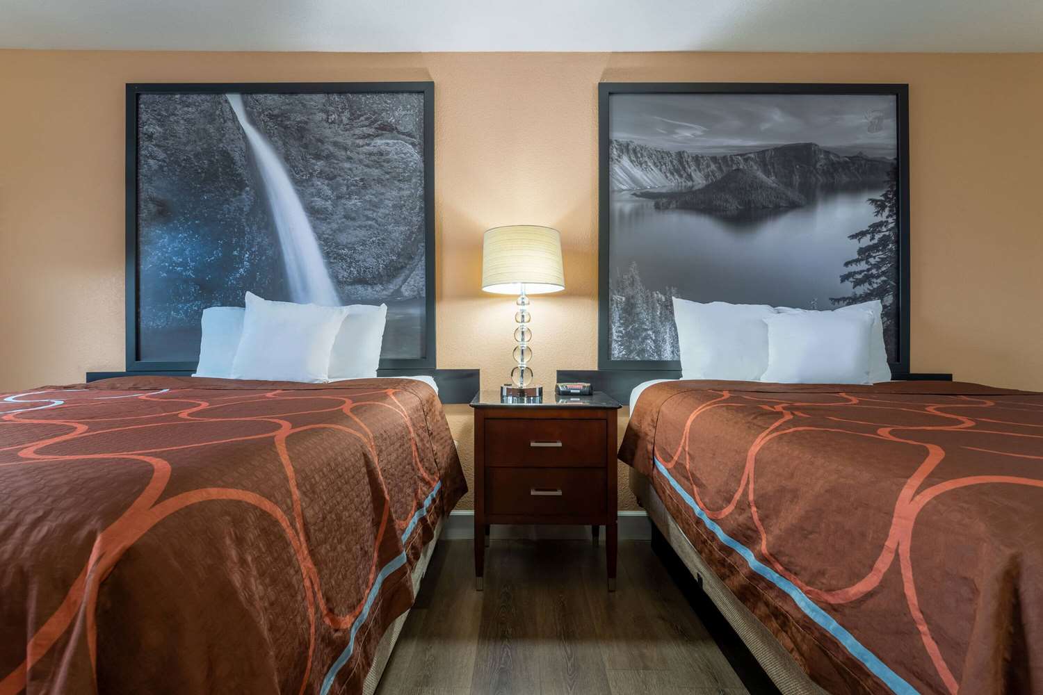 Super 8 By Wyndham The Dalles OR 8/24