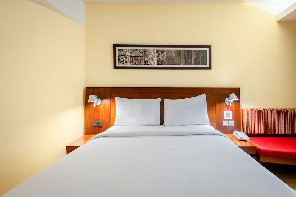 Ibis Delhi Airport 29/71