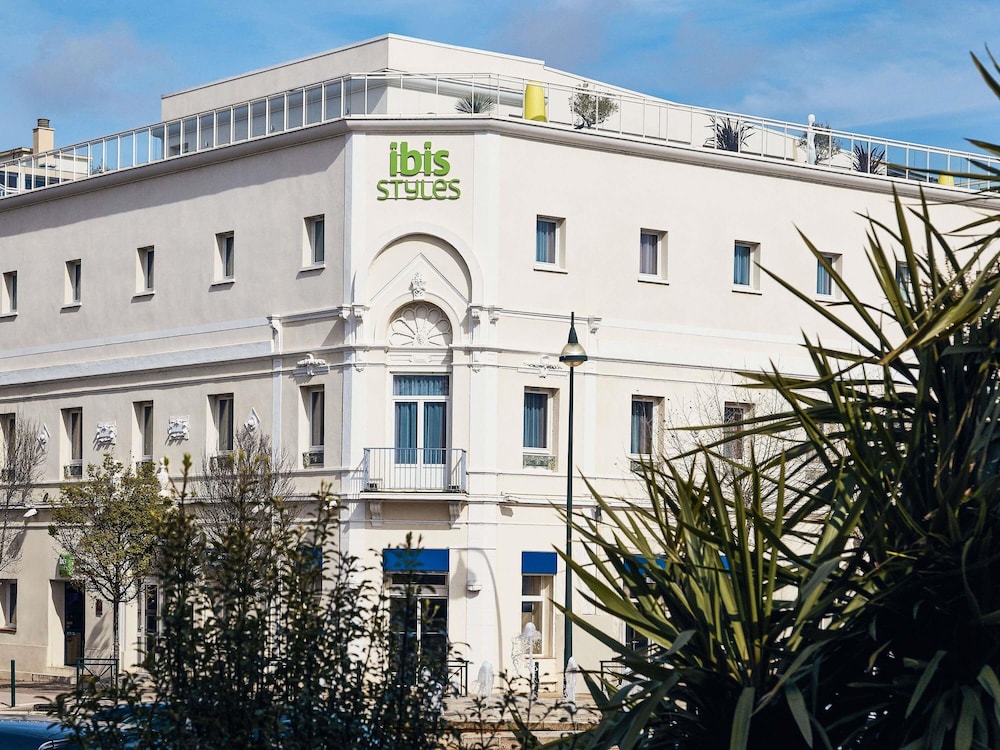 Ibis Styles Hyeres Rooftop & Spa 4/38