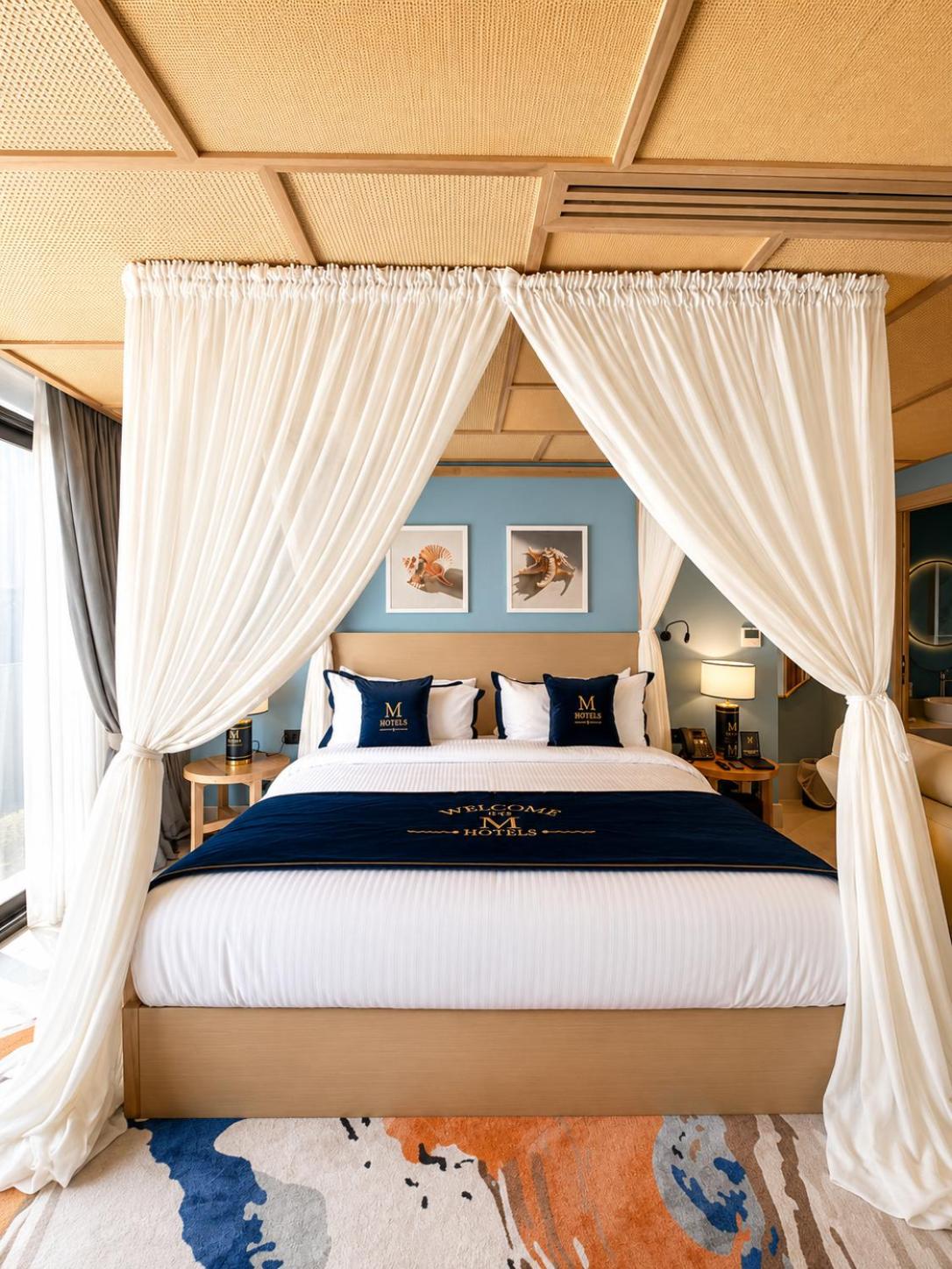 Saint Tropez Loft Sea View، M Hotels at Porto Marina 4/5