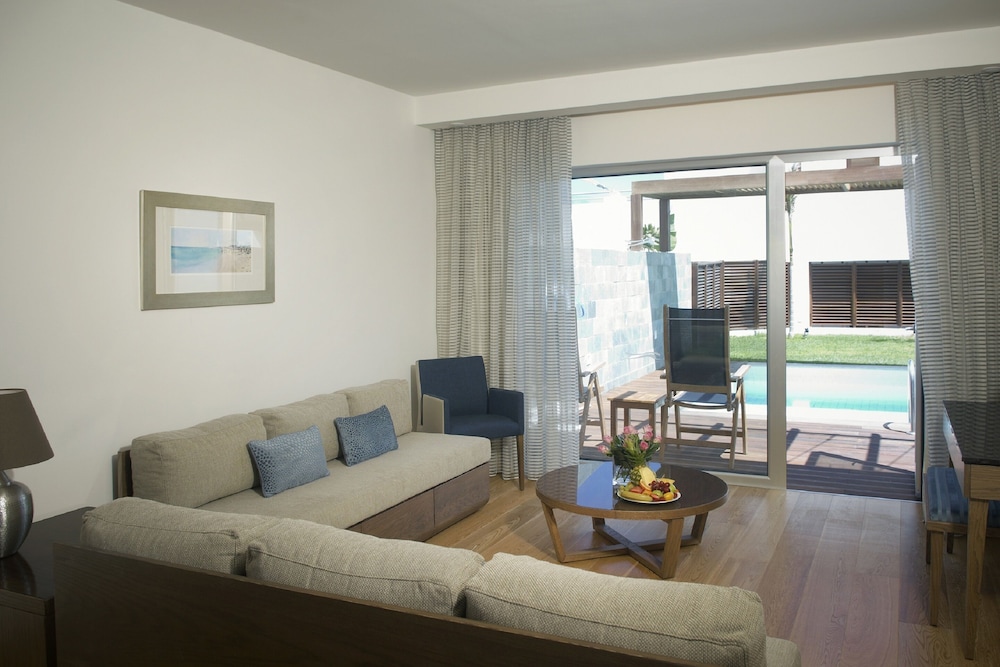 Sunrise Pearl Hotel & Spa 27/50