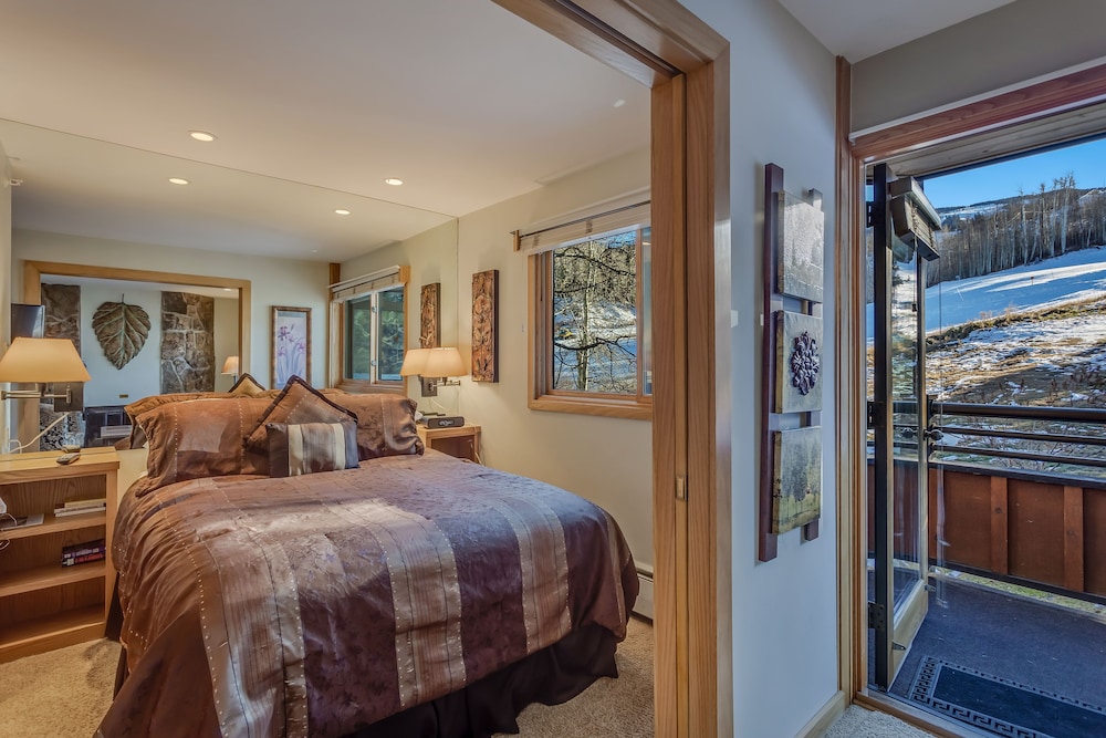 Laurelwood A Destination Residence 36/76