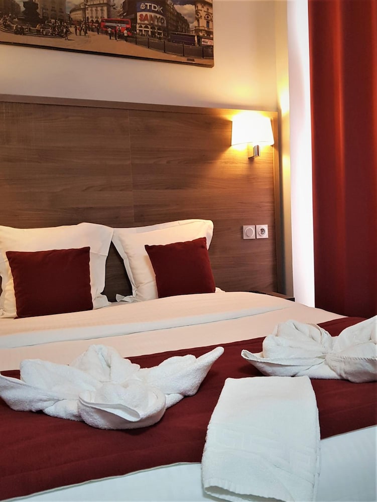Hotel Luxor 16/42