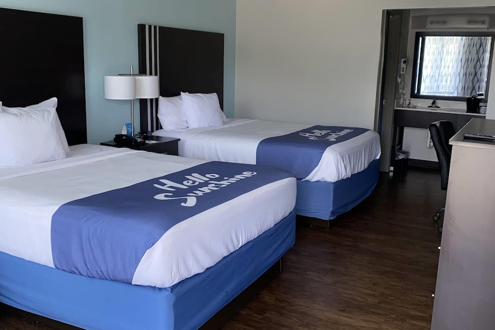 Days Inn by Wyndham Goldsboro 22/53