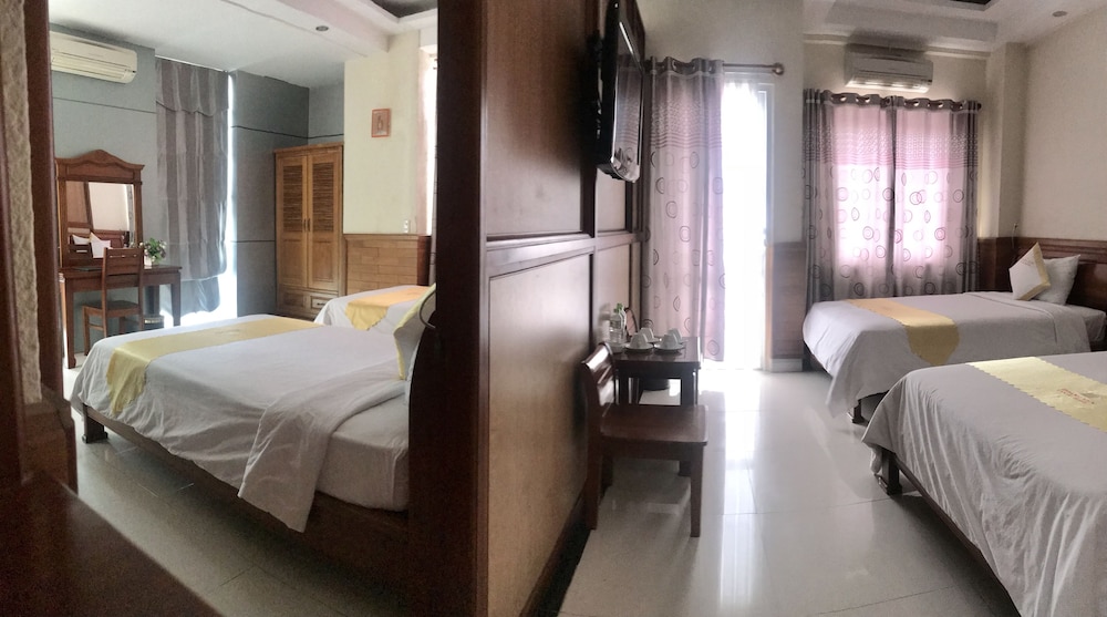 Hoang Yen Canary Hotel 32/66
