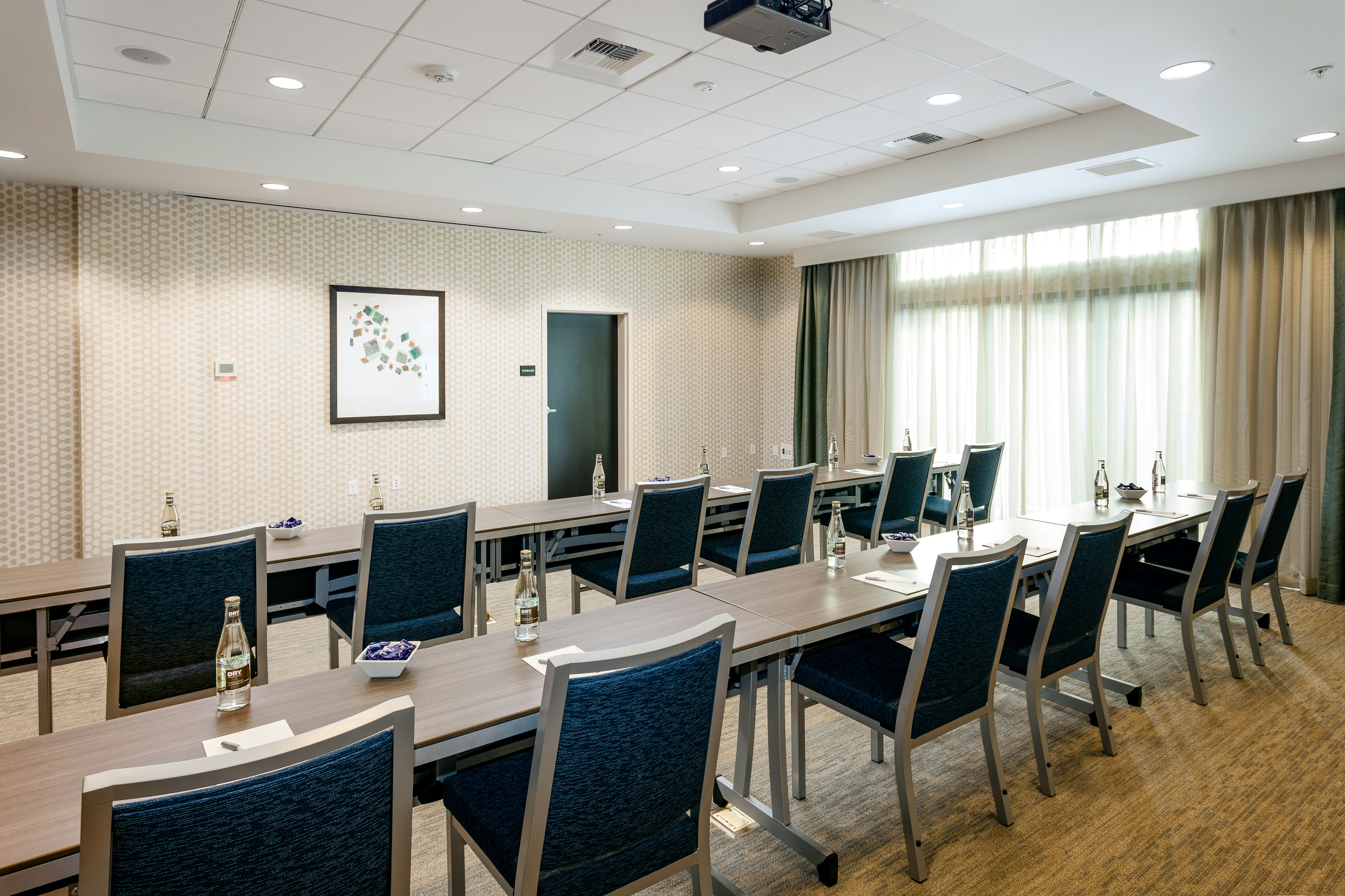 Hampton Inn Suites By Hilton Seattle Northgate 45/53