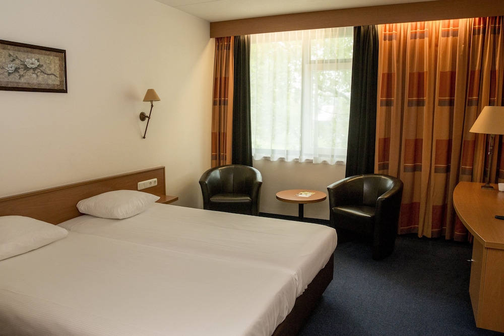 Fletcher Hotel Steenwijk 12/42