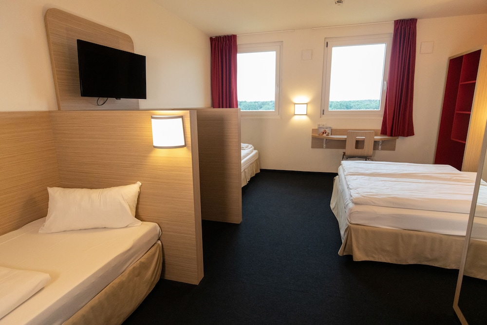 B B Hotel Frankfurt Airport 12/48