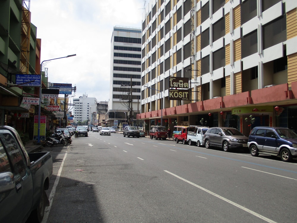 Kosit Hotel Hatyai 57/66