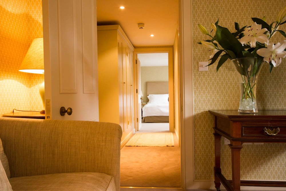 Collingwood Arms Hotel 4/36
