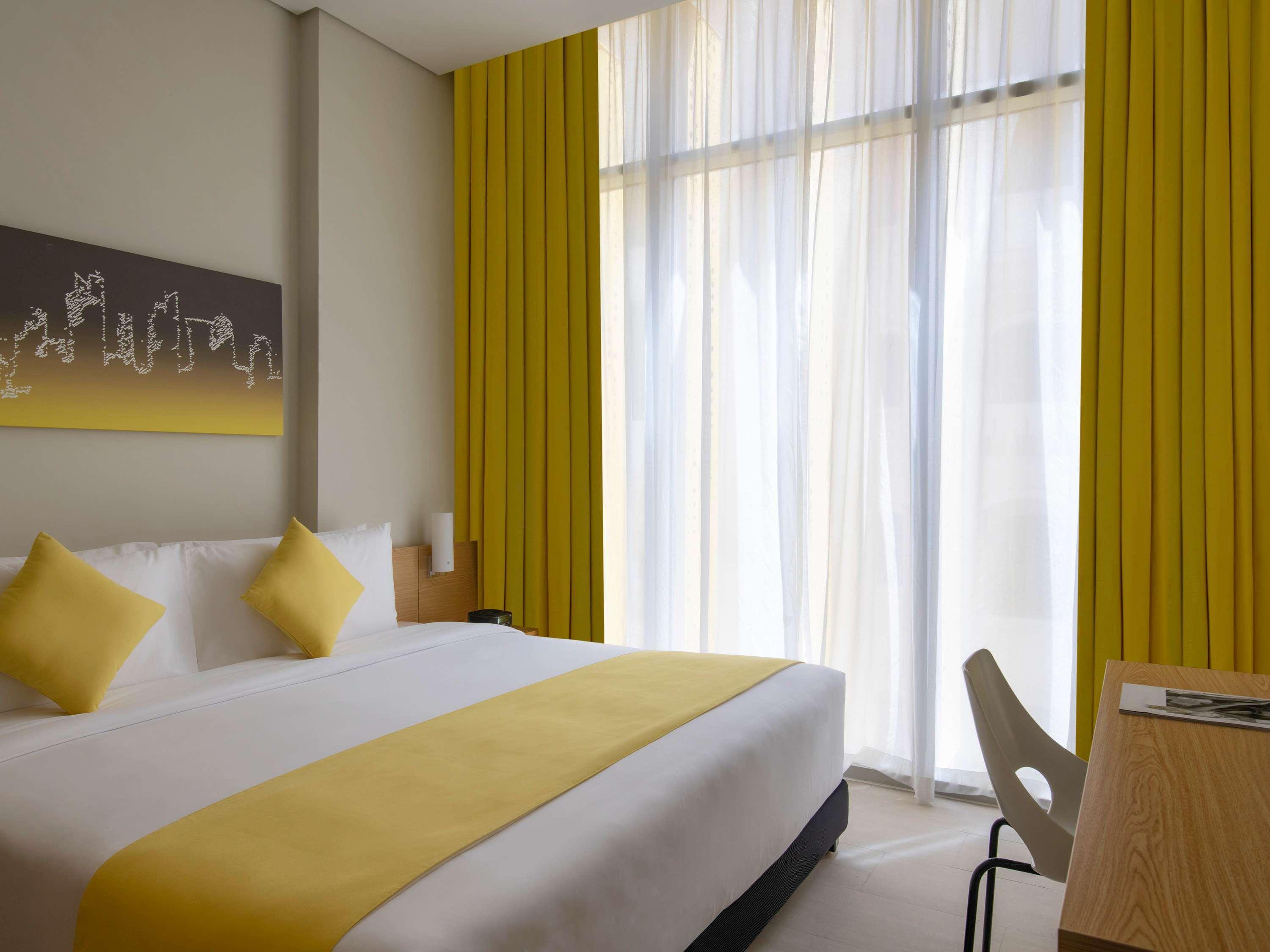 2 BEDROOMS, APARTMENT, 2 KING BEDS, SOFA