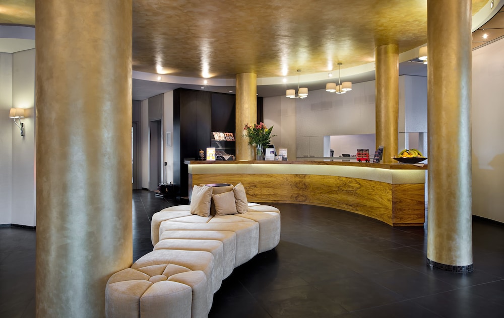 PARK HOTEL AM BERLINER TOR photo3