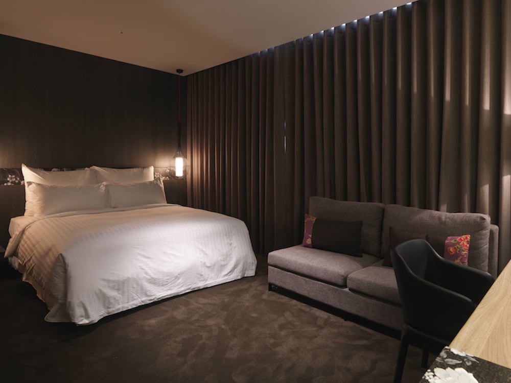 STANDARD, DOUBLE BED