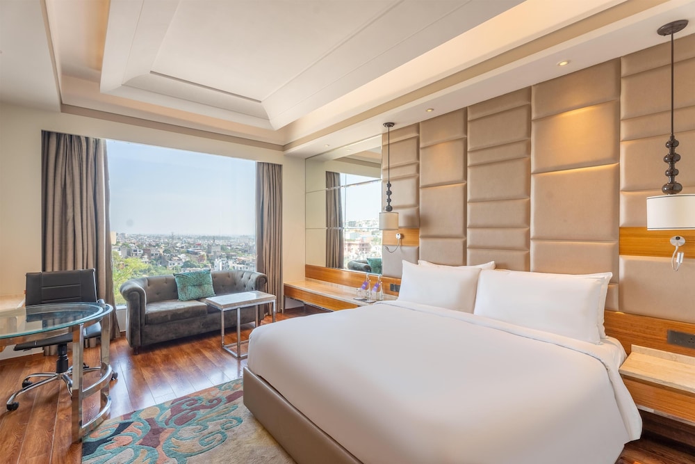 Radisson Blu Jammu 27/71