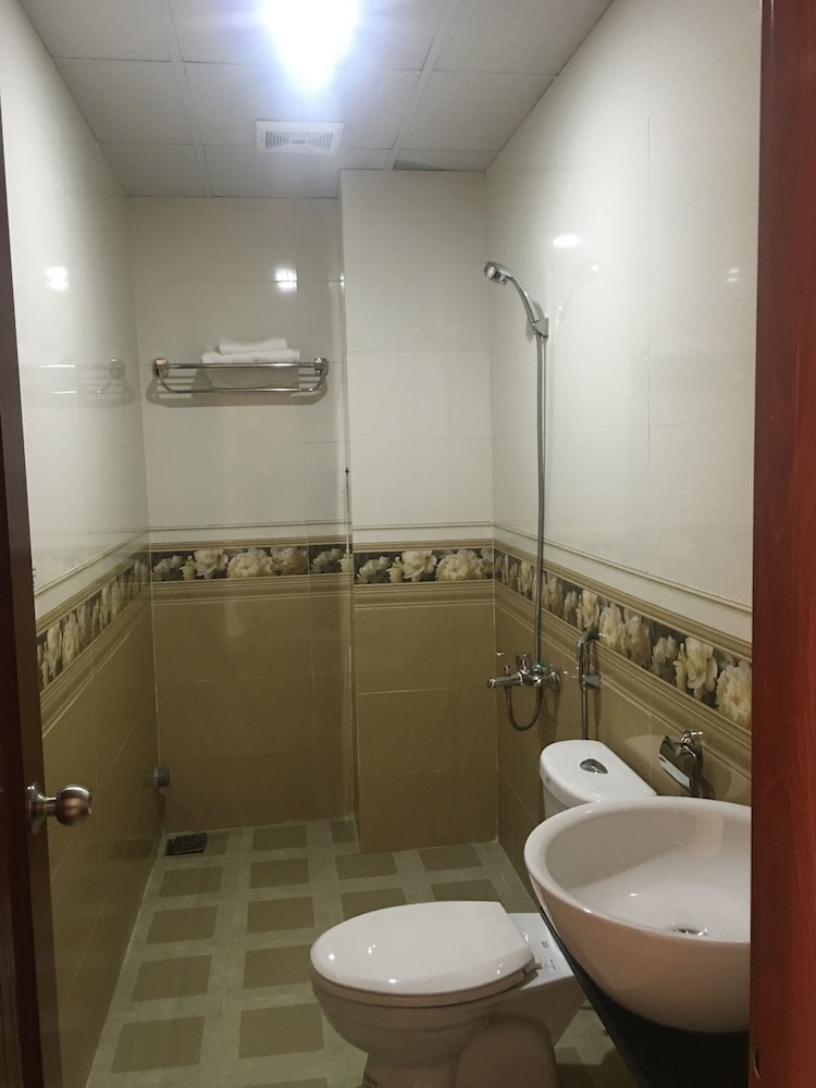 Phuong Quang Hotel 17/19