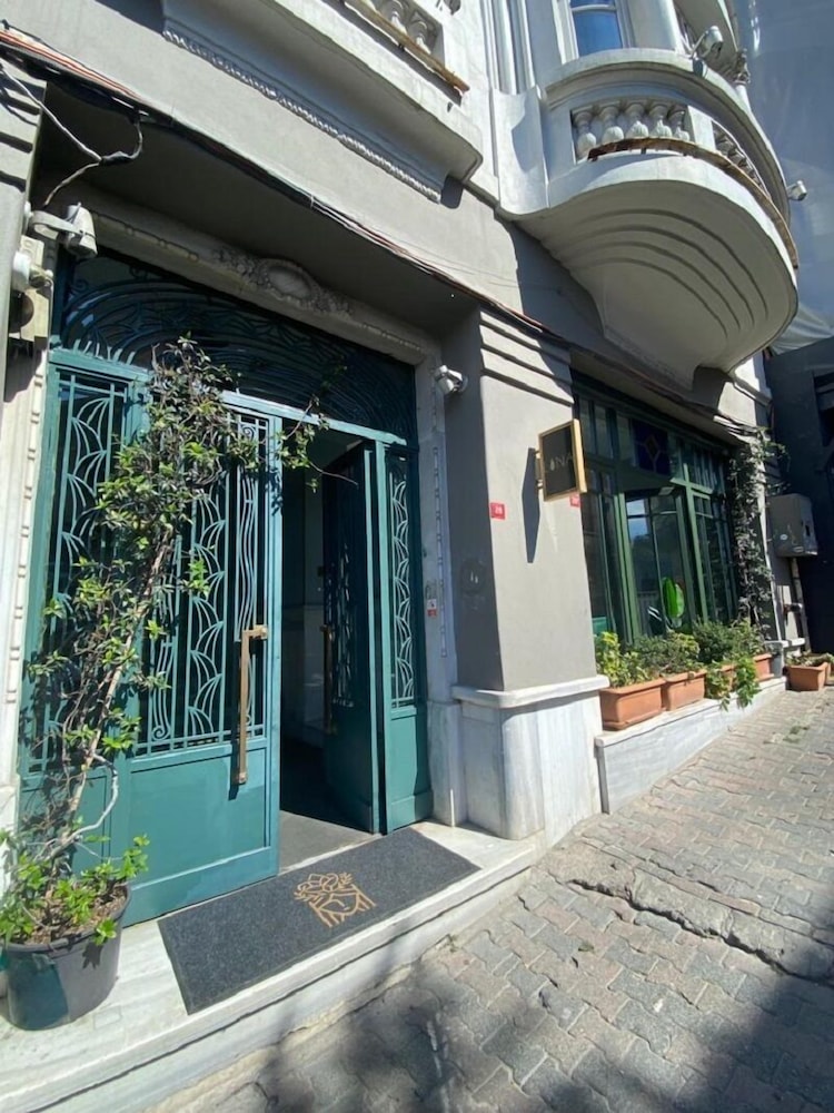 Lina Hotels Taksim Pera in ISTANBUL