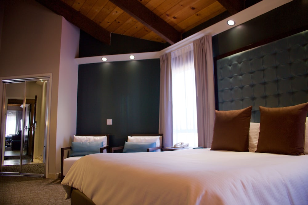MUNRAS INN 11/58
