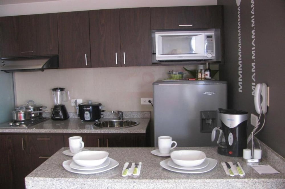 Regency Suites Hotel Boutique 46/53