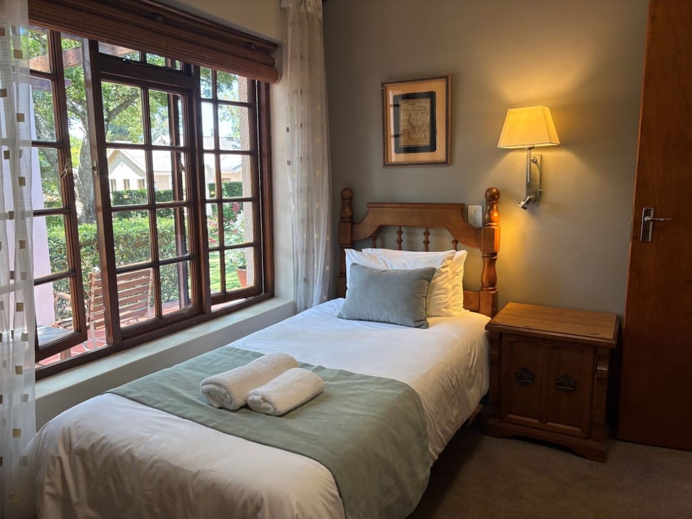 Family, Triple, 1 Double and 1 Single Bed, Pool Terrace