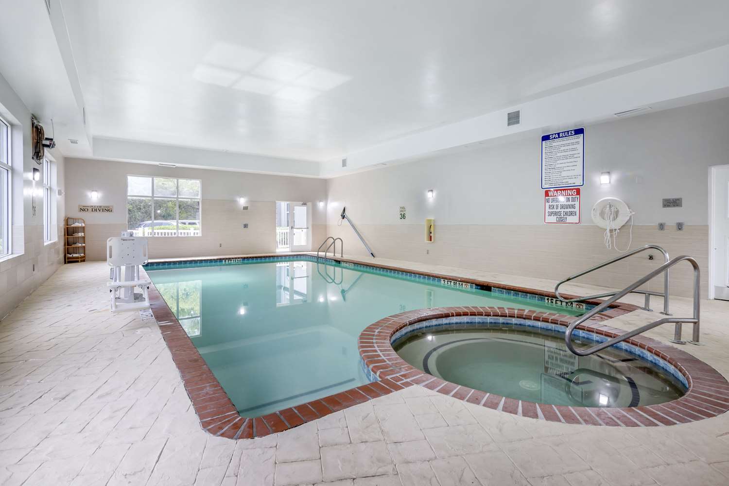 Country Inn Suites By Radisson Savannah Airport Ga 15/29