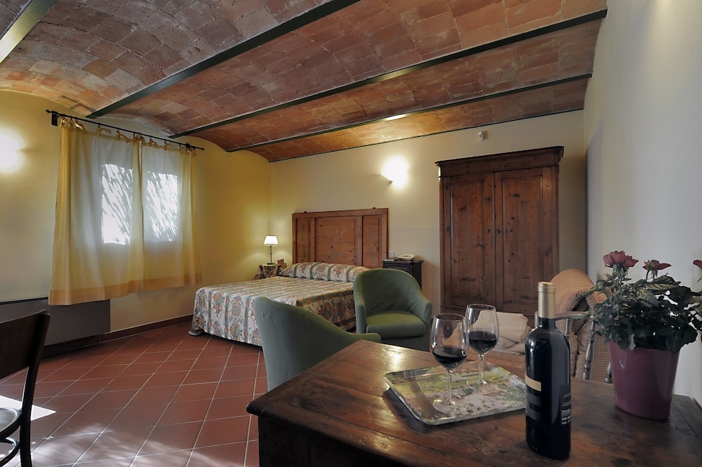 Agriturismo La Sovana 48/75