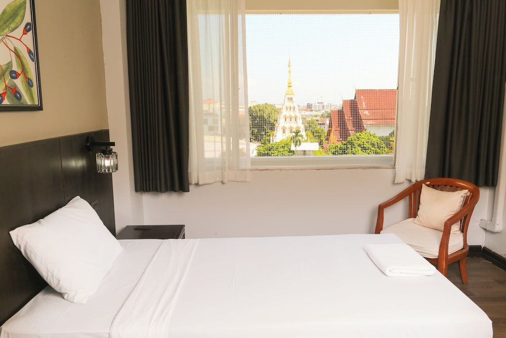 YMCA International Hotel 28/63