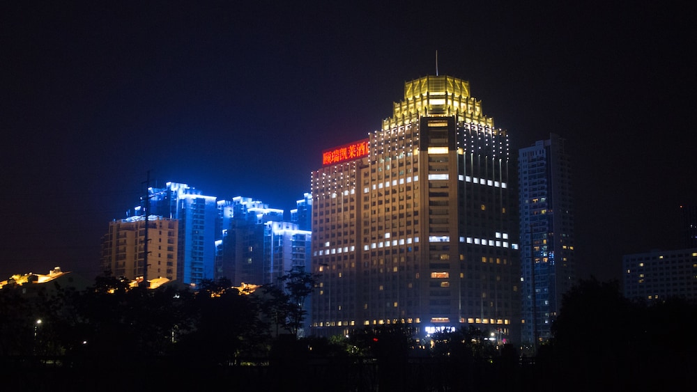 Qingdao Enrichee Gloria Plaza Hotel 1/29