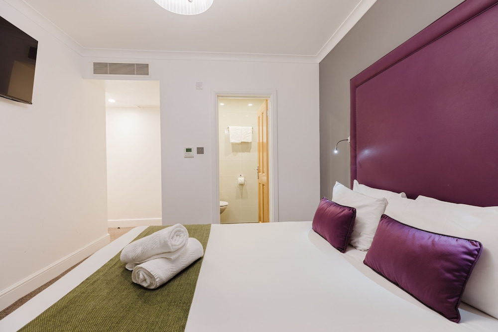 STANDARD, DOUBLE BED